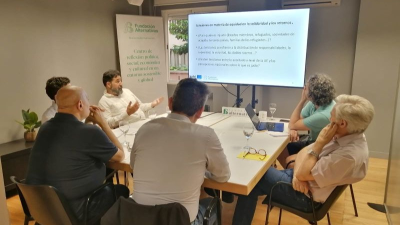 Roundtable at FA in Spain